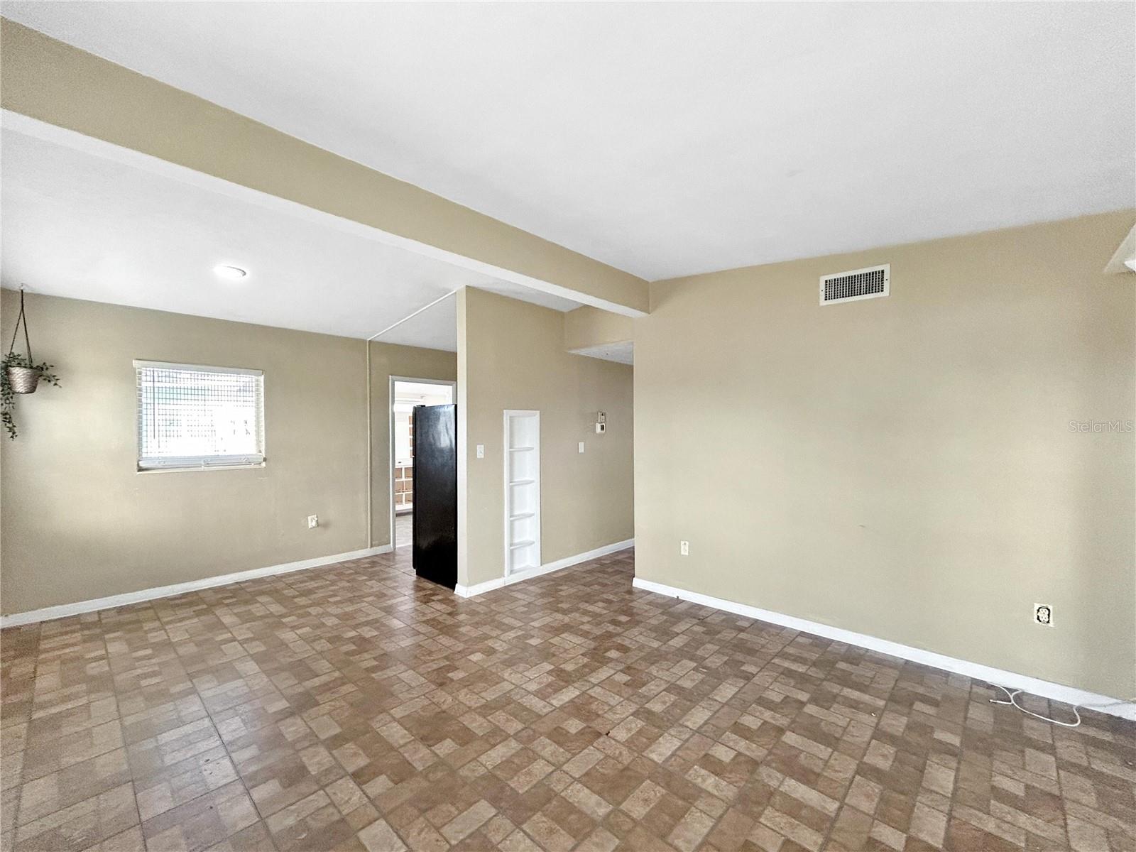 404 DUNN DR NE, PORT CHARLOTTE, FL, 33952