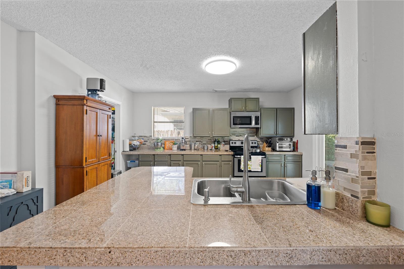 8 WOOD ST, OVIEDO, FL, 32765