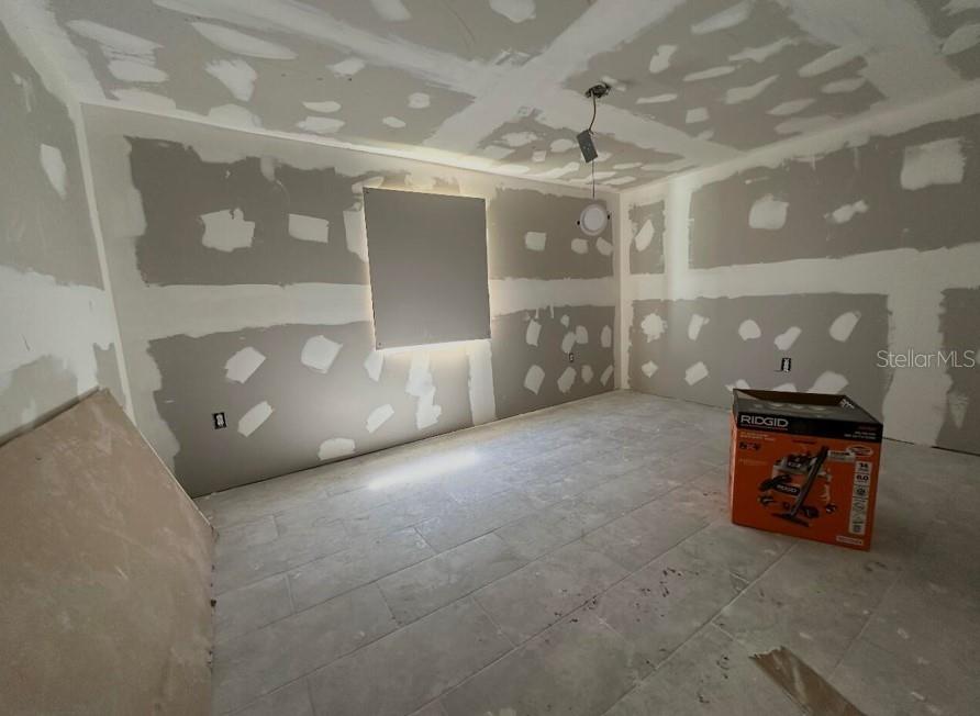 7066 54TH AVE N, ST PETERSBURG, FL, 33709