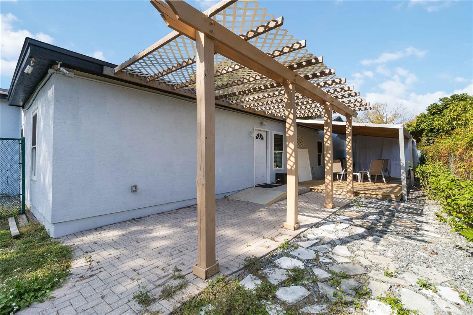 395 PINEY RIDGE RD, CASSELBERRY, FL, 32707