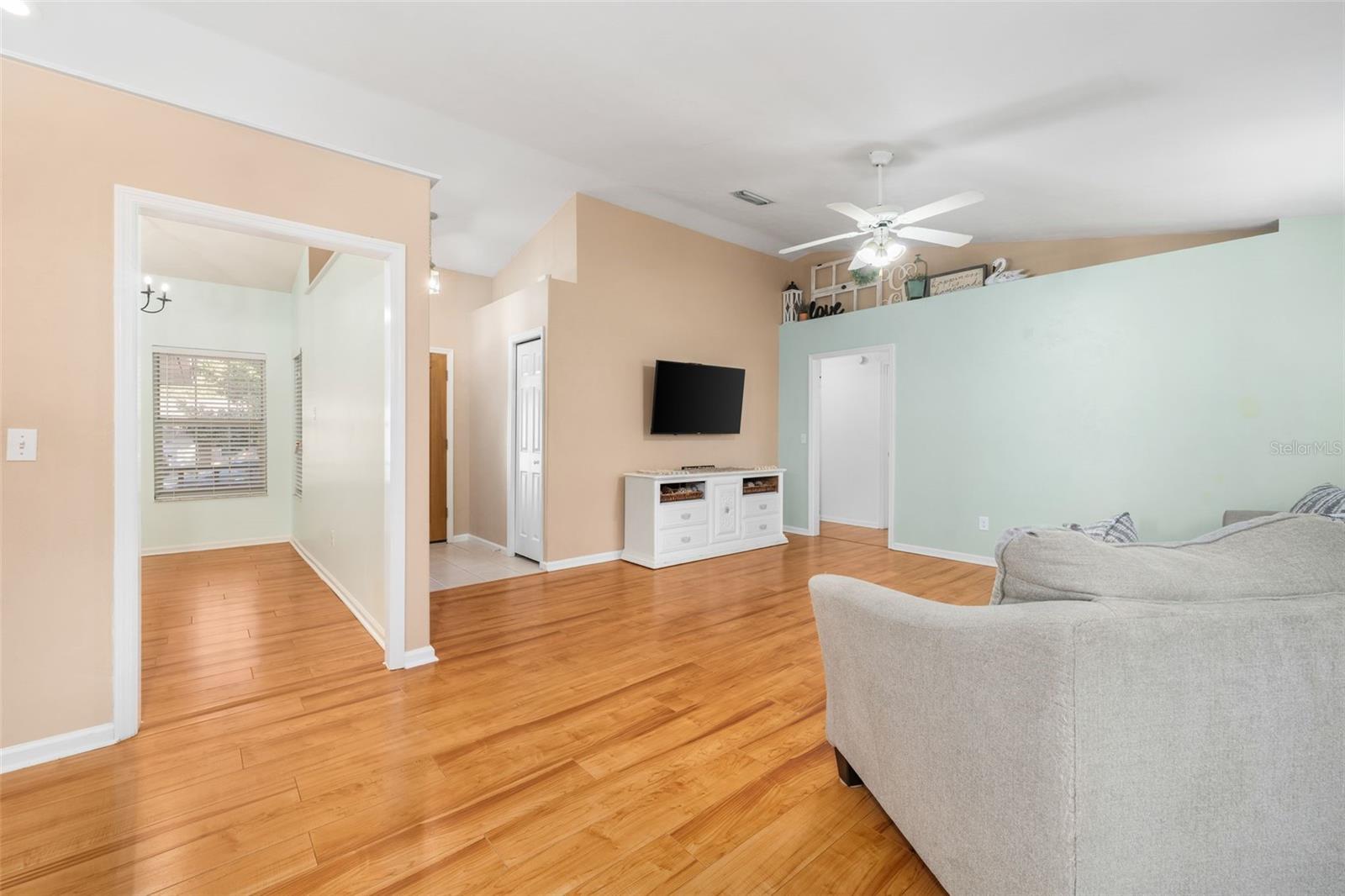 420 NW 94TH WAY, GAINESVILLE, FL, 32607