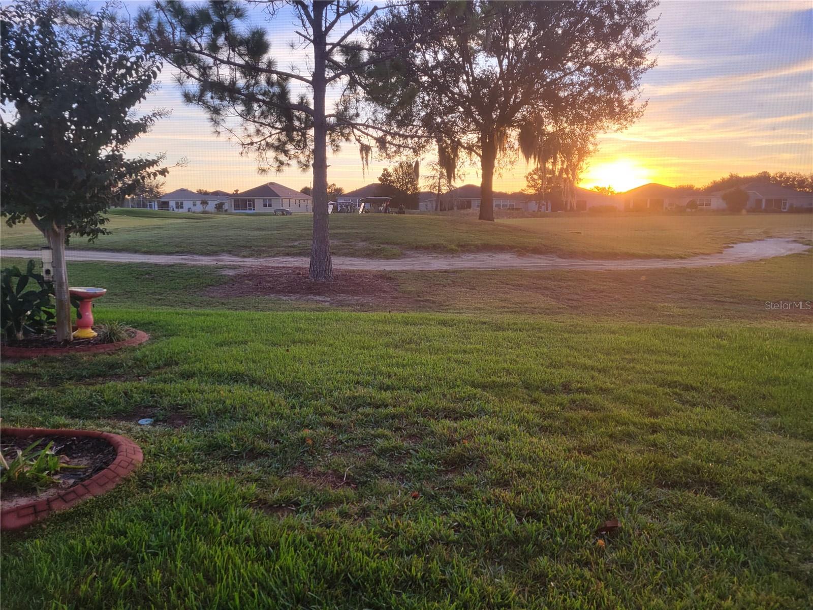 27343 ROANOKE DR, LEESBURG, FL, 34748