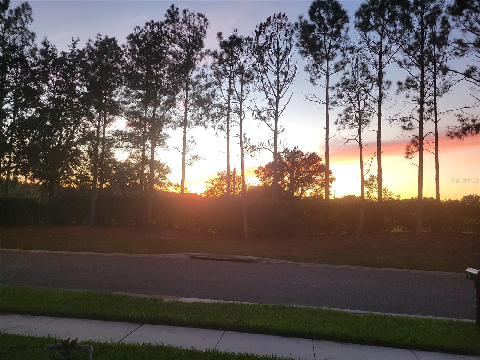 27343 ROANOKE DR, LEESBURG, FL, 34748