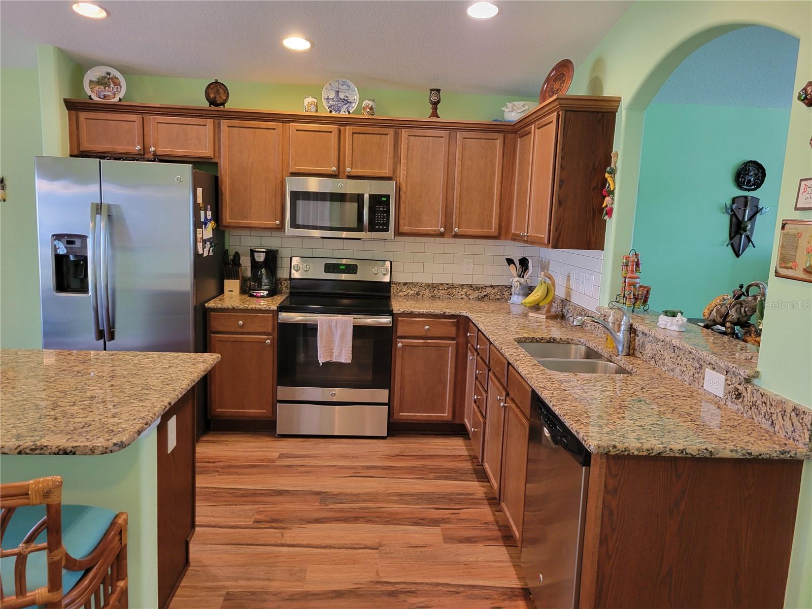 27343 ROANOKE DR, LEESBURG, FL, 34748