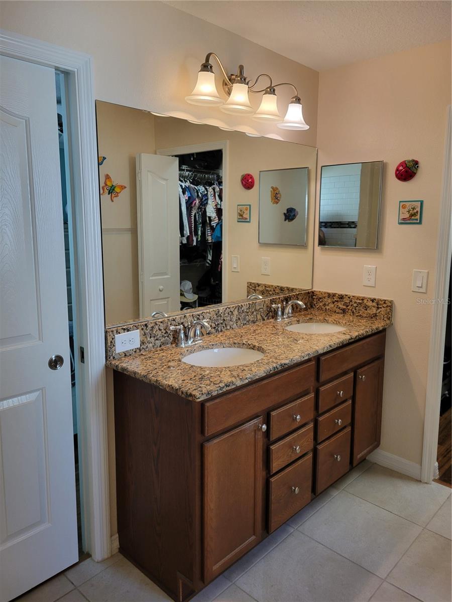 27343 ROANOKE DR, LEESBURG, FL, 34748