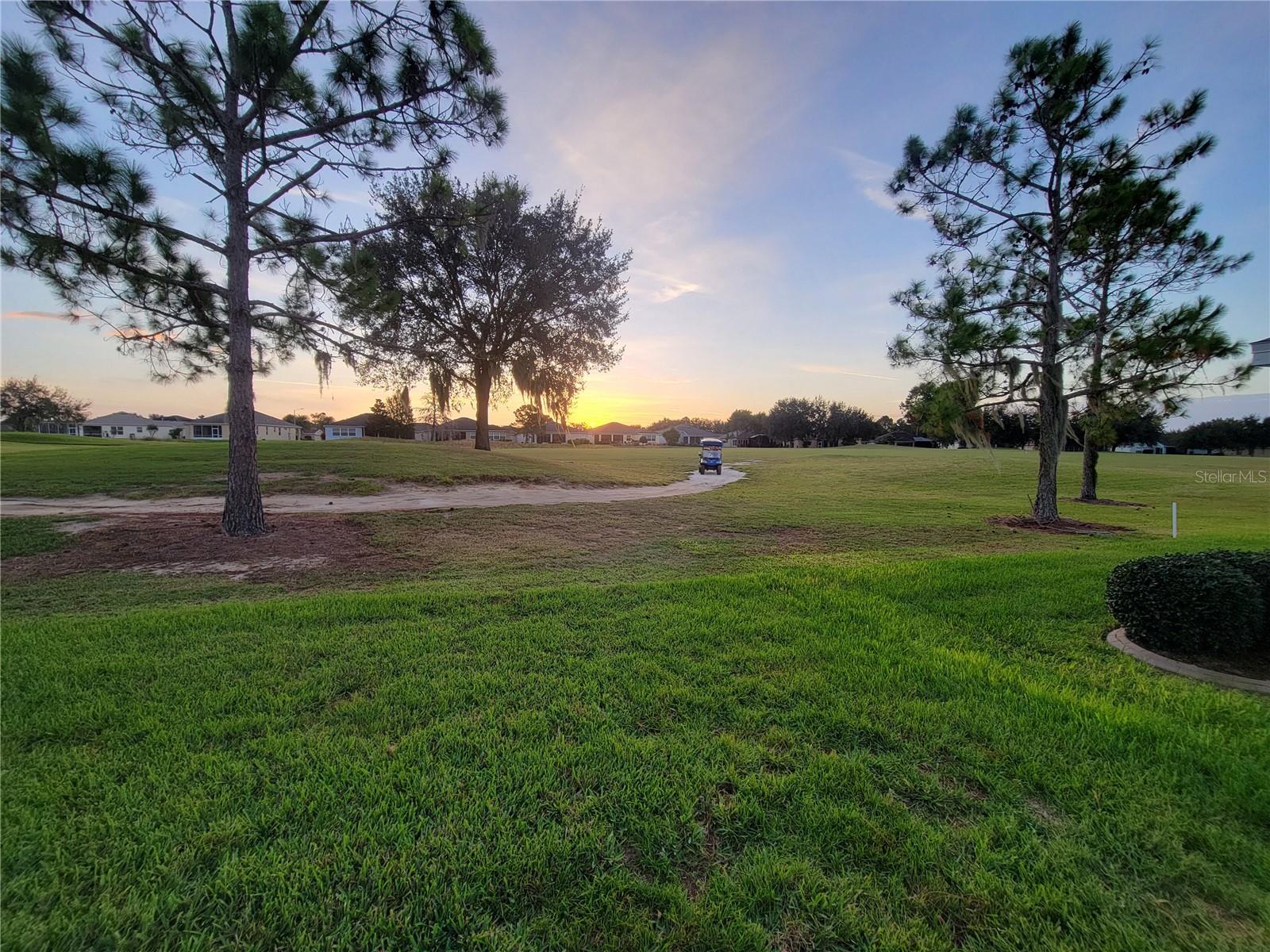 27343 ROANOKE DR, LEESBURG, FL, 34748