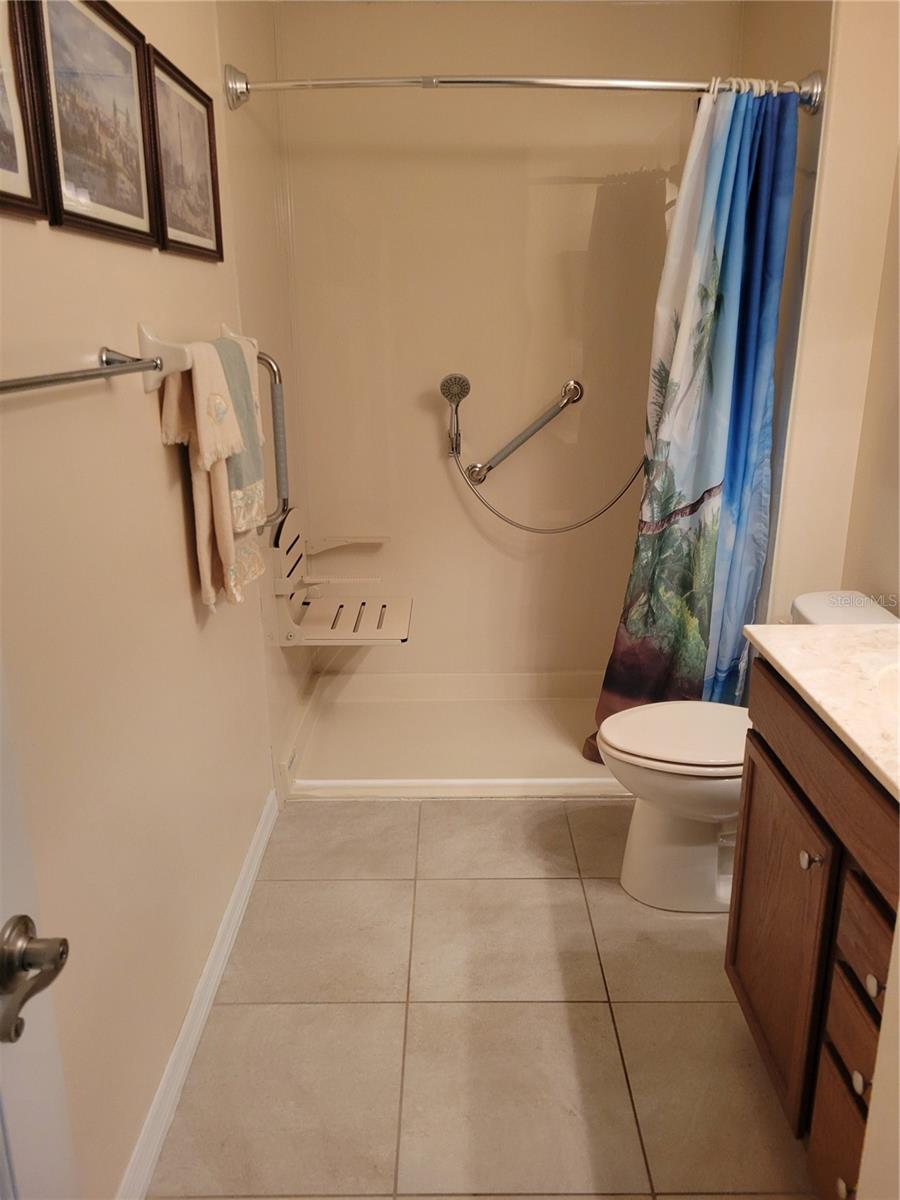 27343 ROANOKE DR, LEESBURG, FL, 34748