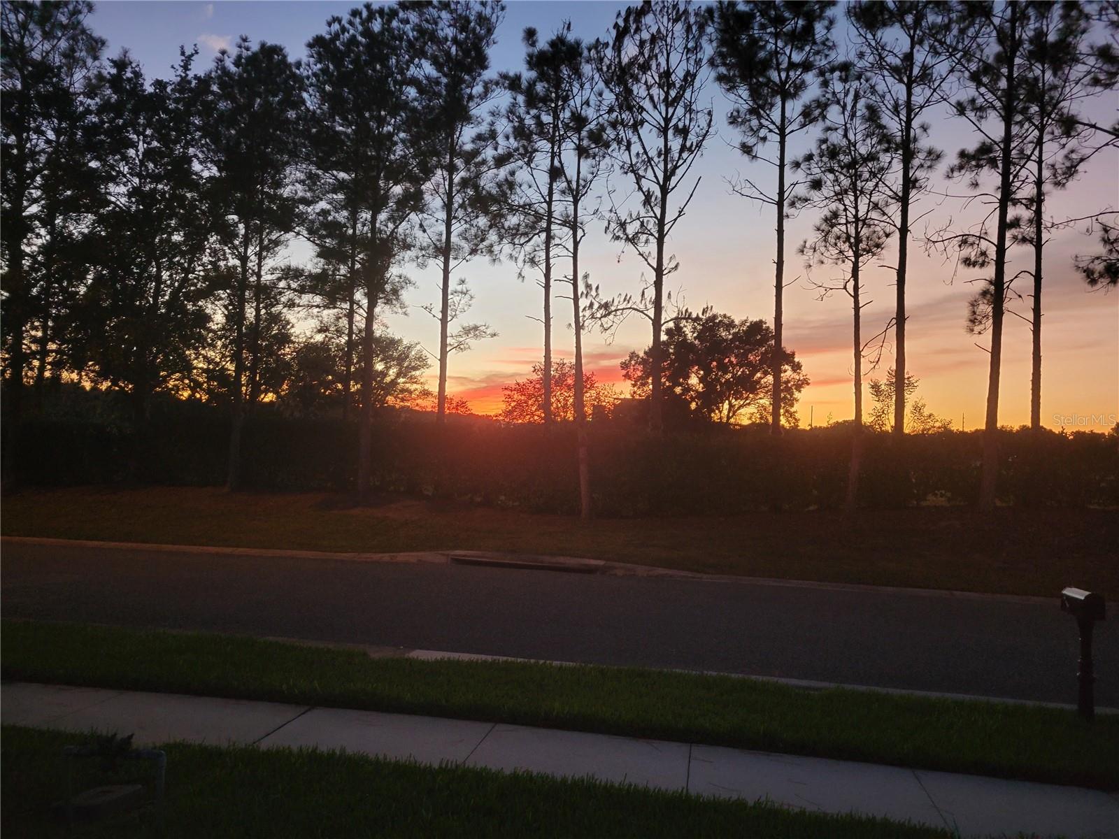 27343 ROANOKE DR, LEESBURG, FL, 34748