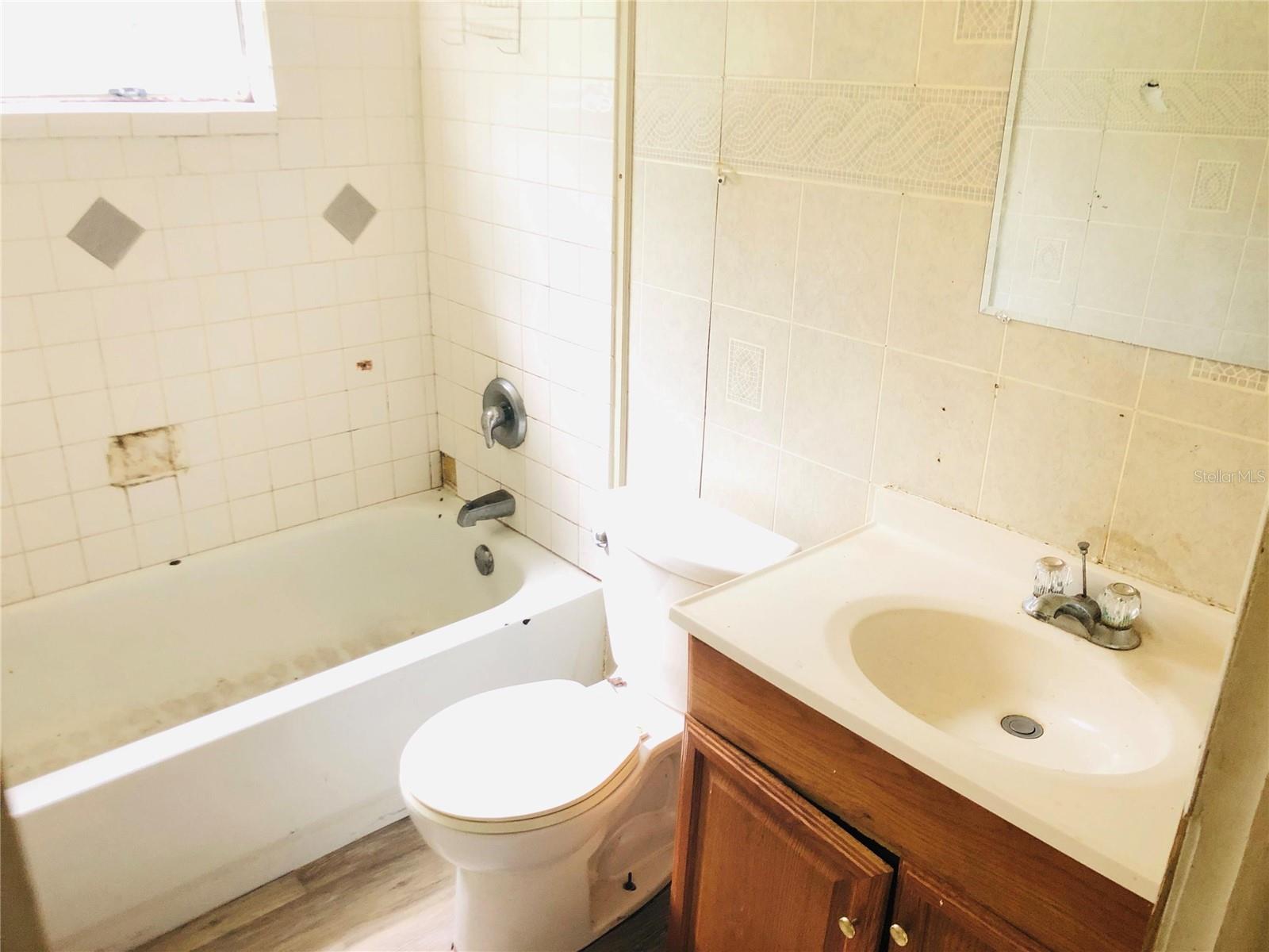 505 W HUBBARD AVE, DELAND, FL, 32720