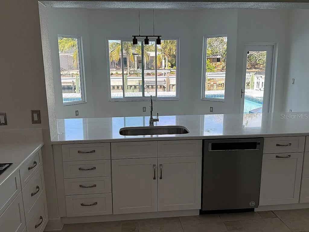 951 CONTENTO ST, SARASOTA, FL, 34242