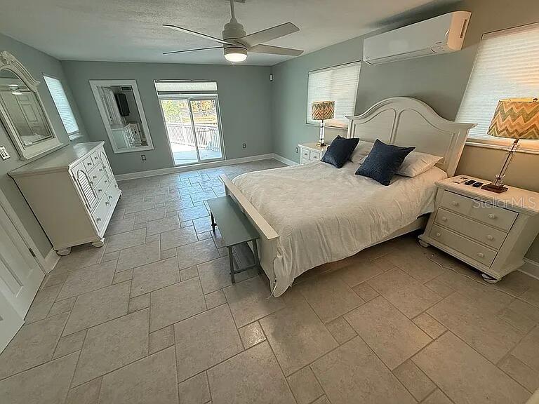 951 CONTENTO ST, SARASOTA, FL, 34242