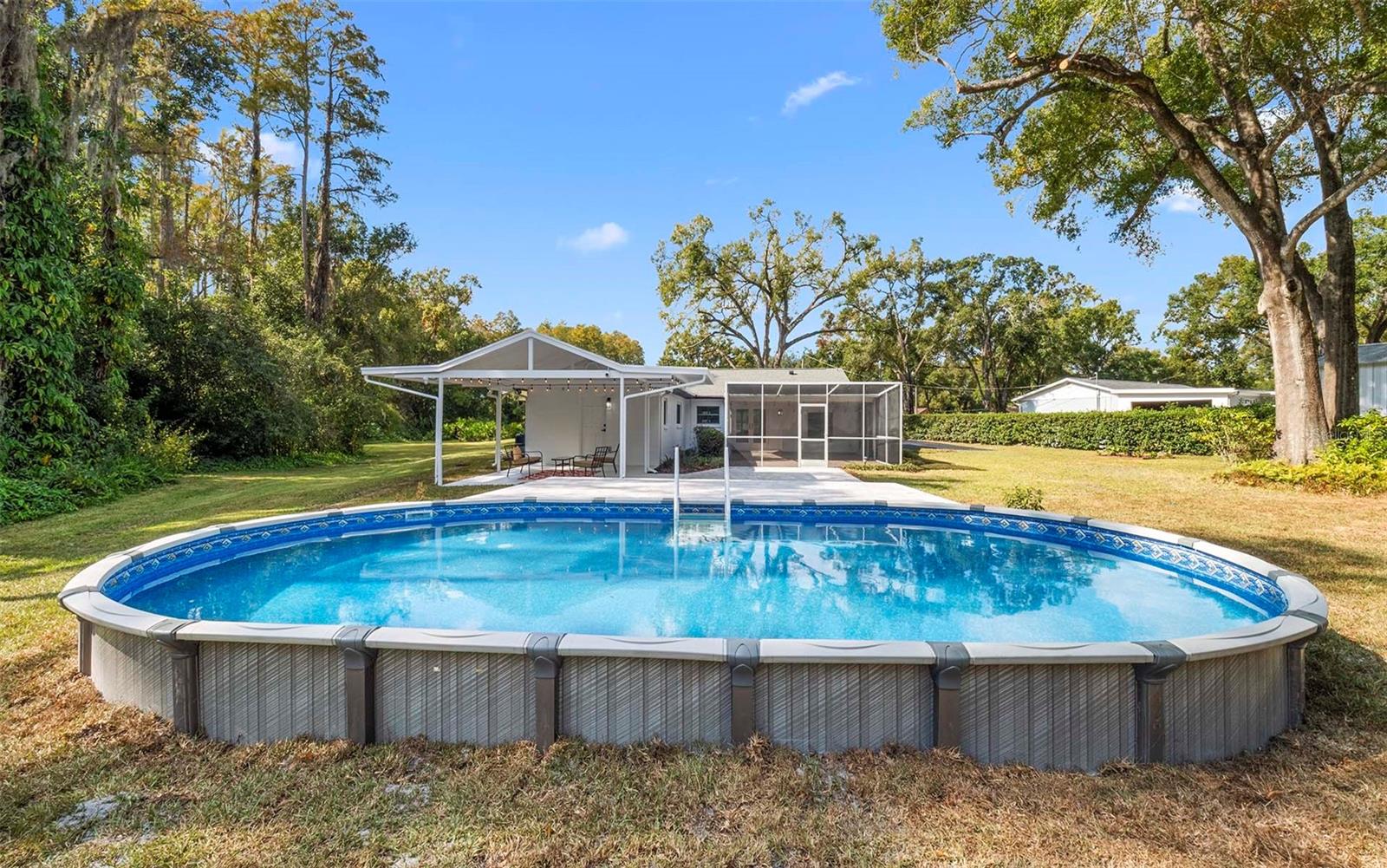 11201 HIDDEN VALLEY DR, TAMPA, FL, 33618