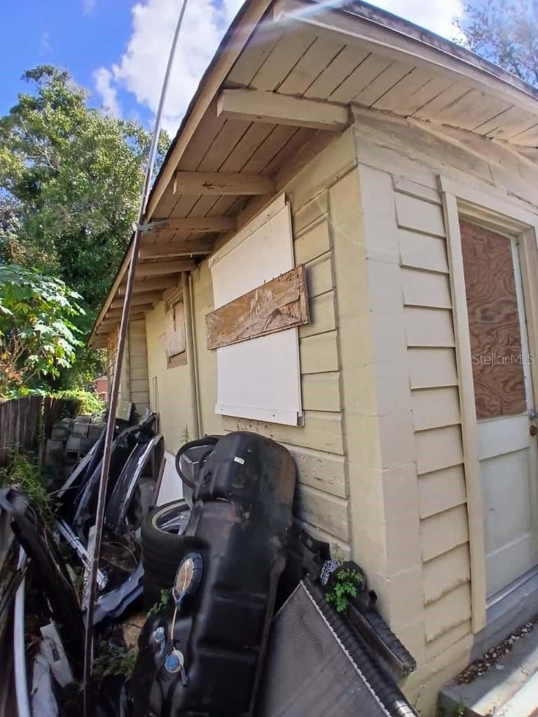 1705 W POWHATAN AVE, TAMPA, FL, 33603