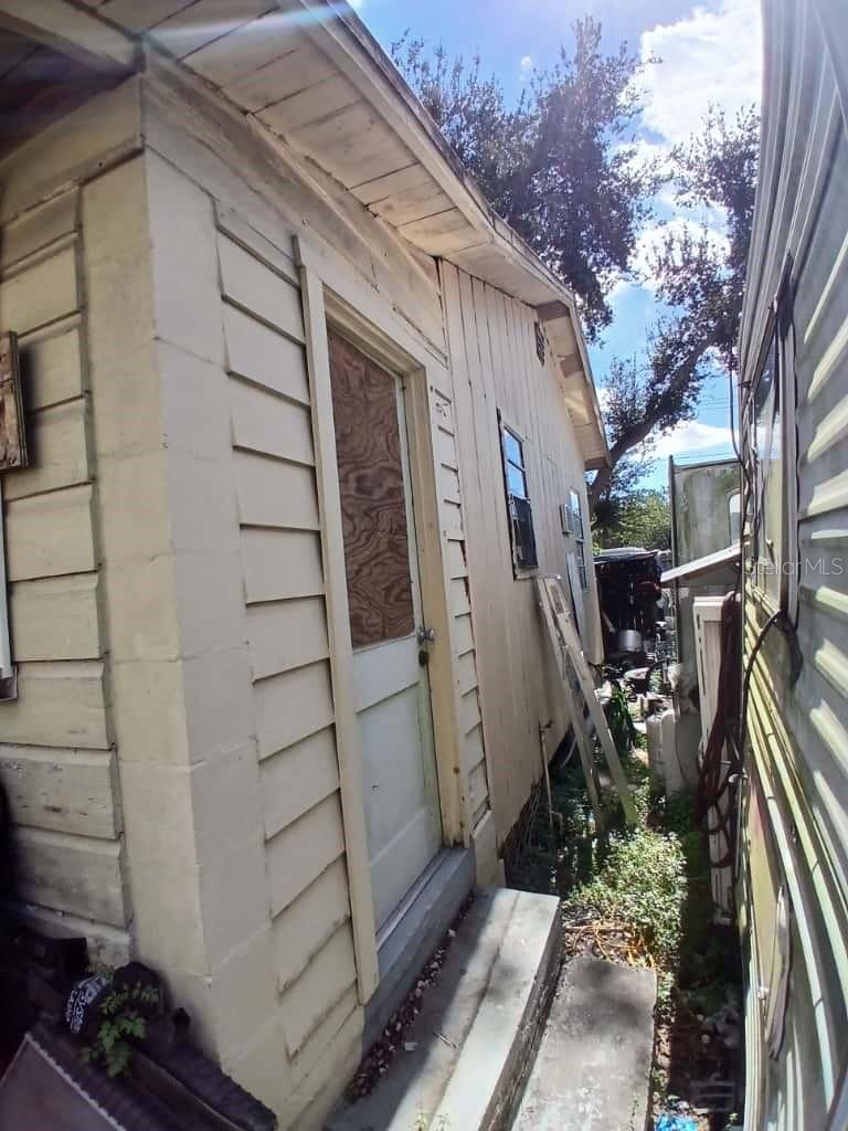 1705 W POWHATAN AVE, TAMPA, FL, 33603