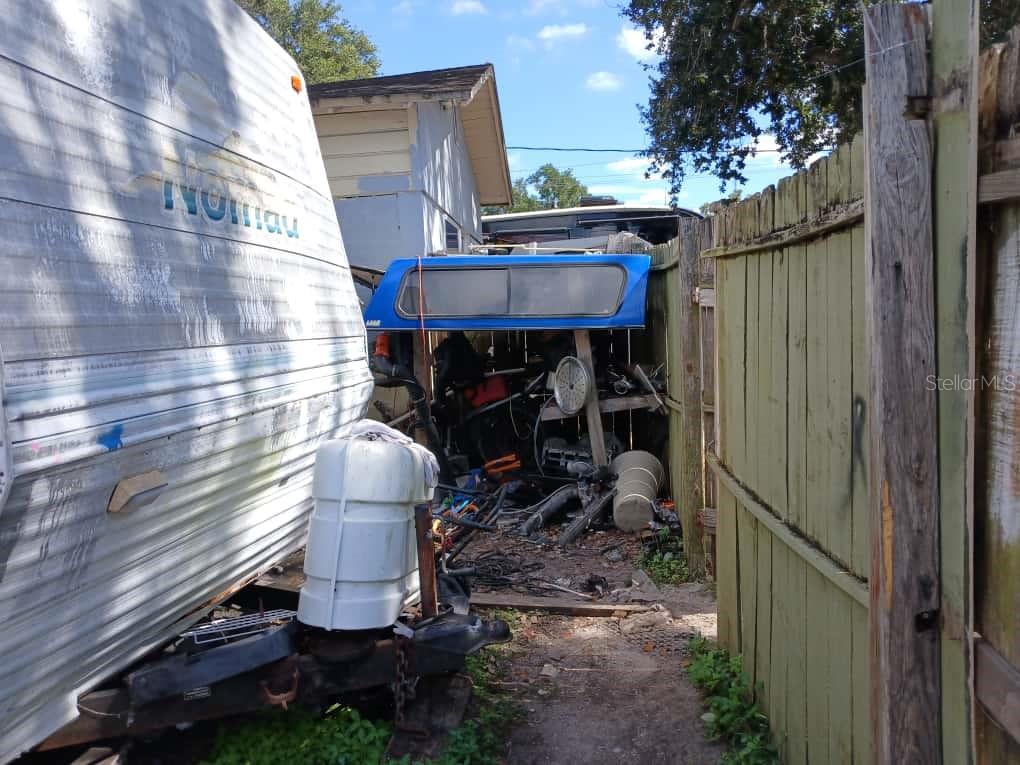 1705 W POWHATAN AVE, TAMPA, FL, 33603