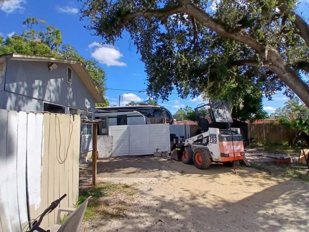 1705 W POWHATAN AVE, TAMPA, FL, 33603