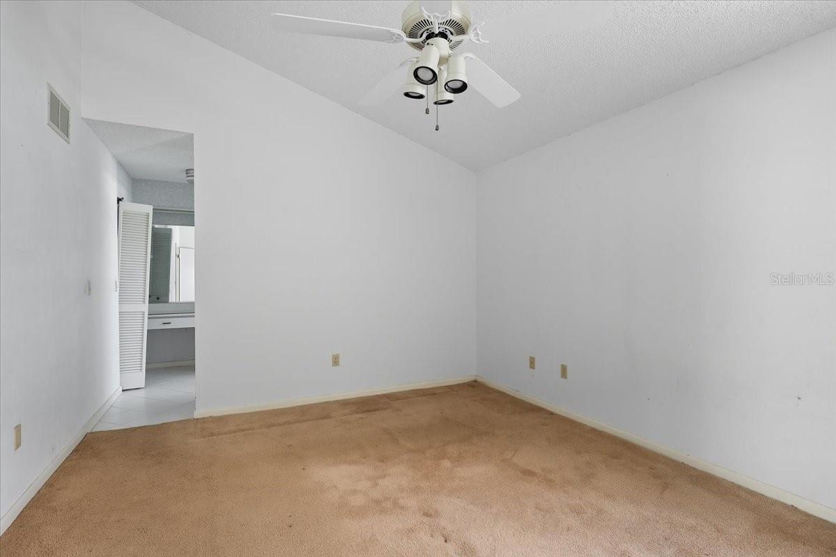 30 MEDFORD DR, PALM COAST, FL, 32137