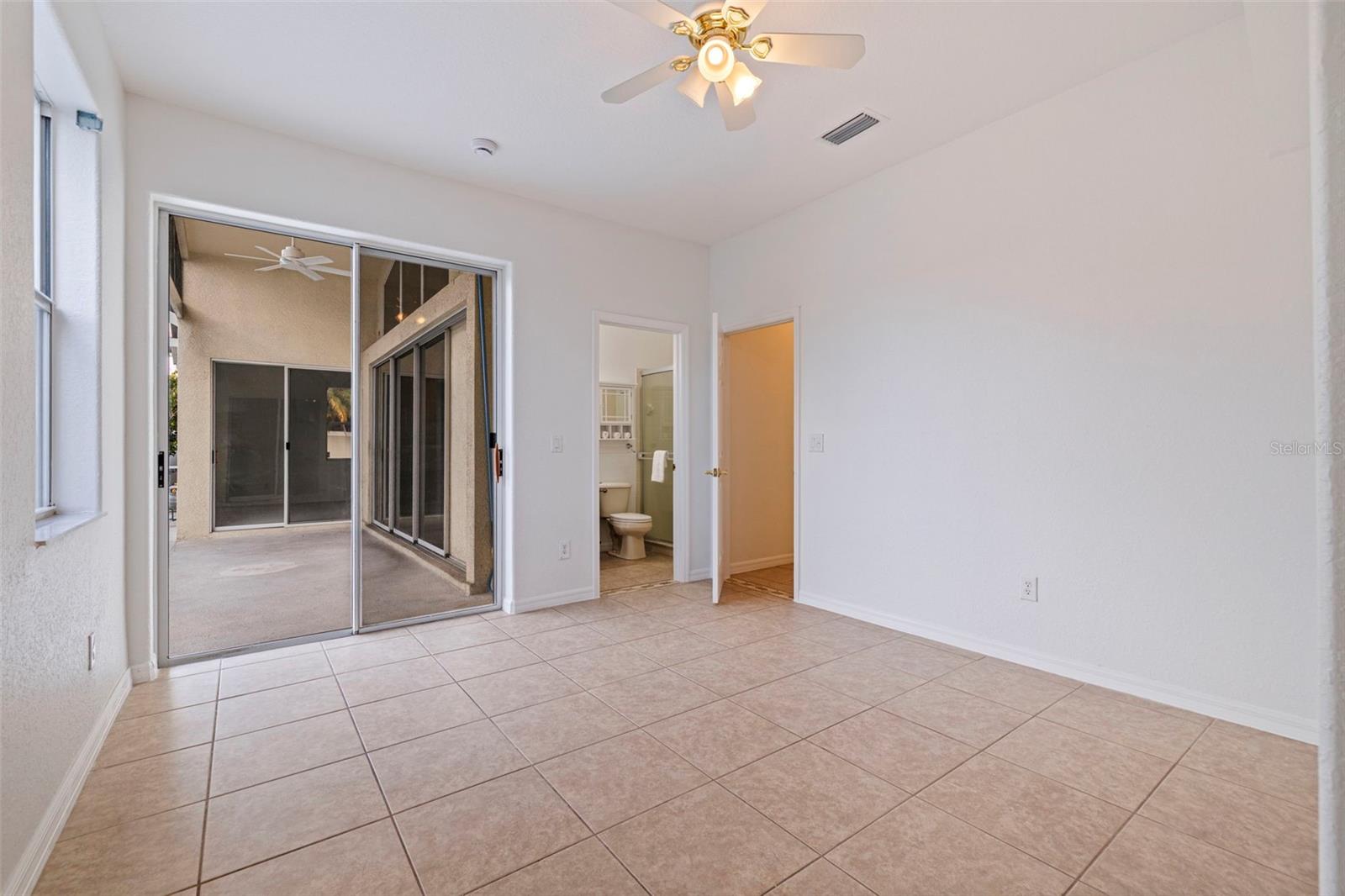 10738 BANFIELD DR, RIVERVIEW, FL, 33579