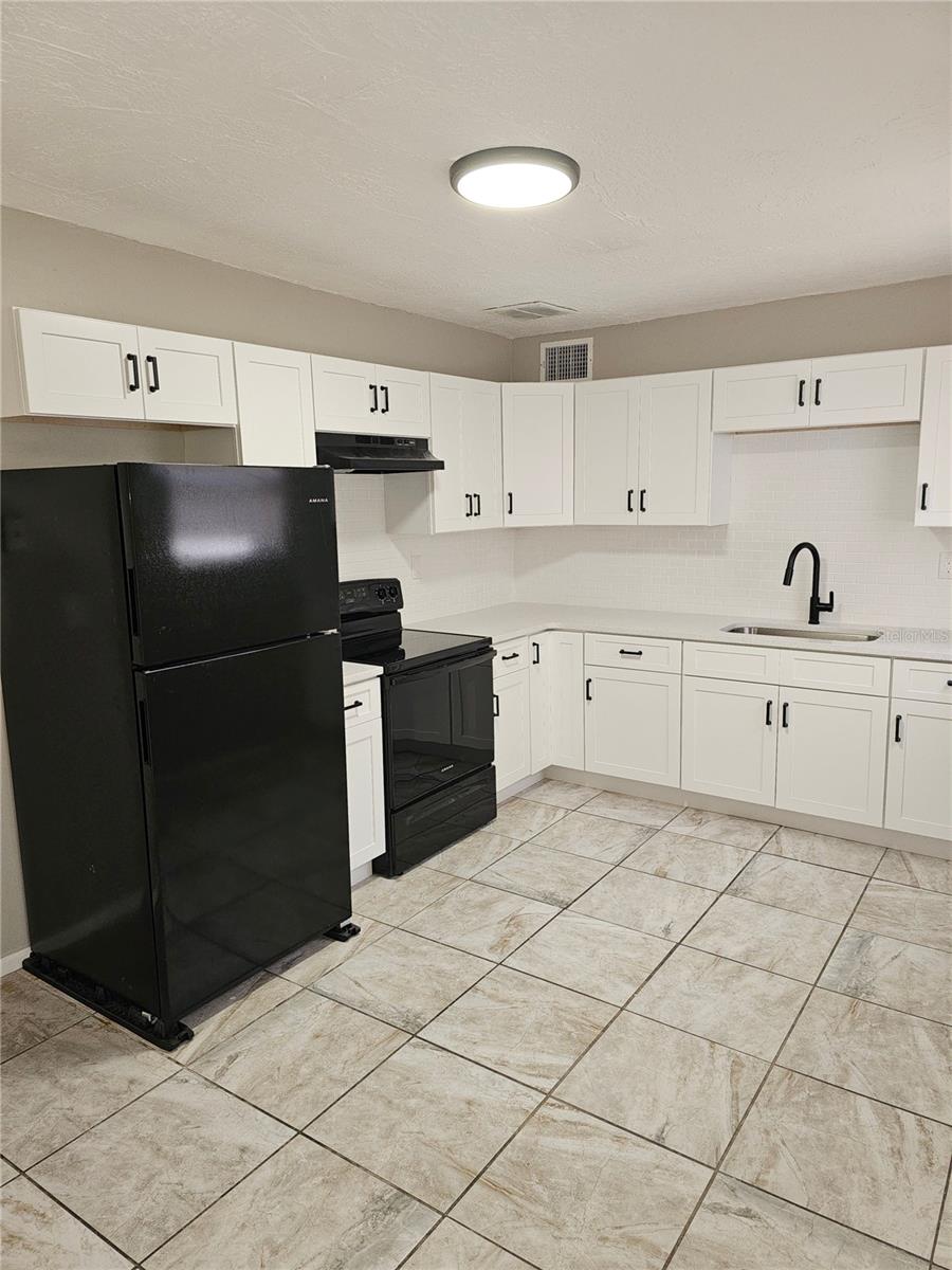 820 BERKSHIRE RD, DAYTONA BEACH, FL, 32117