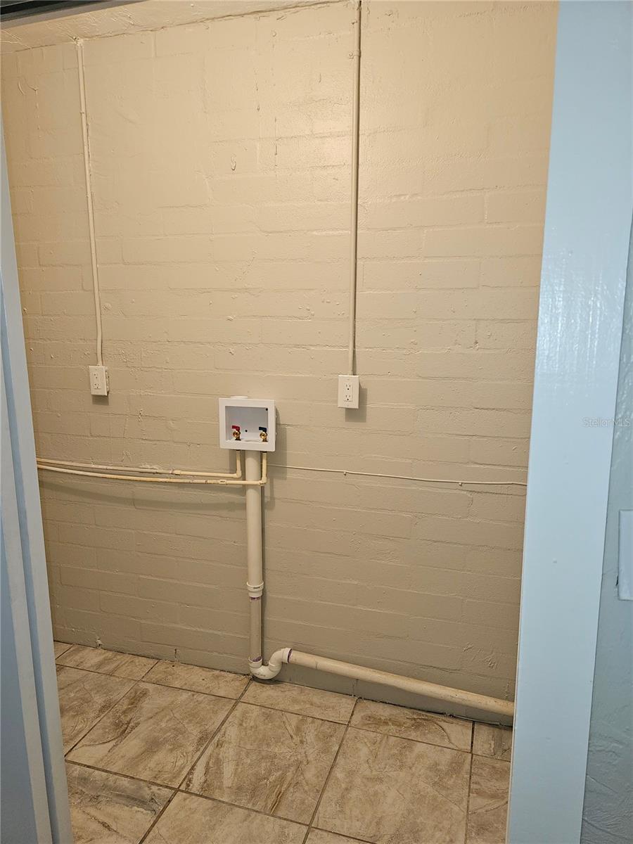 820 BERKSHIRE RD, DAYTONA BEACH, FL, 32117