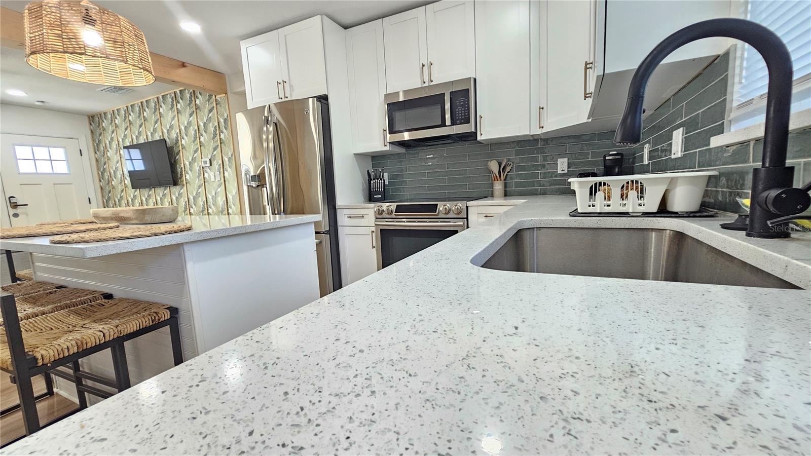 3011 W SPRUCE ST, TAMPA, FL, 33607