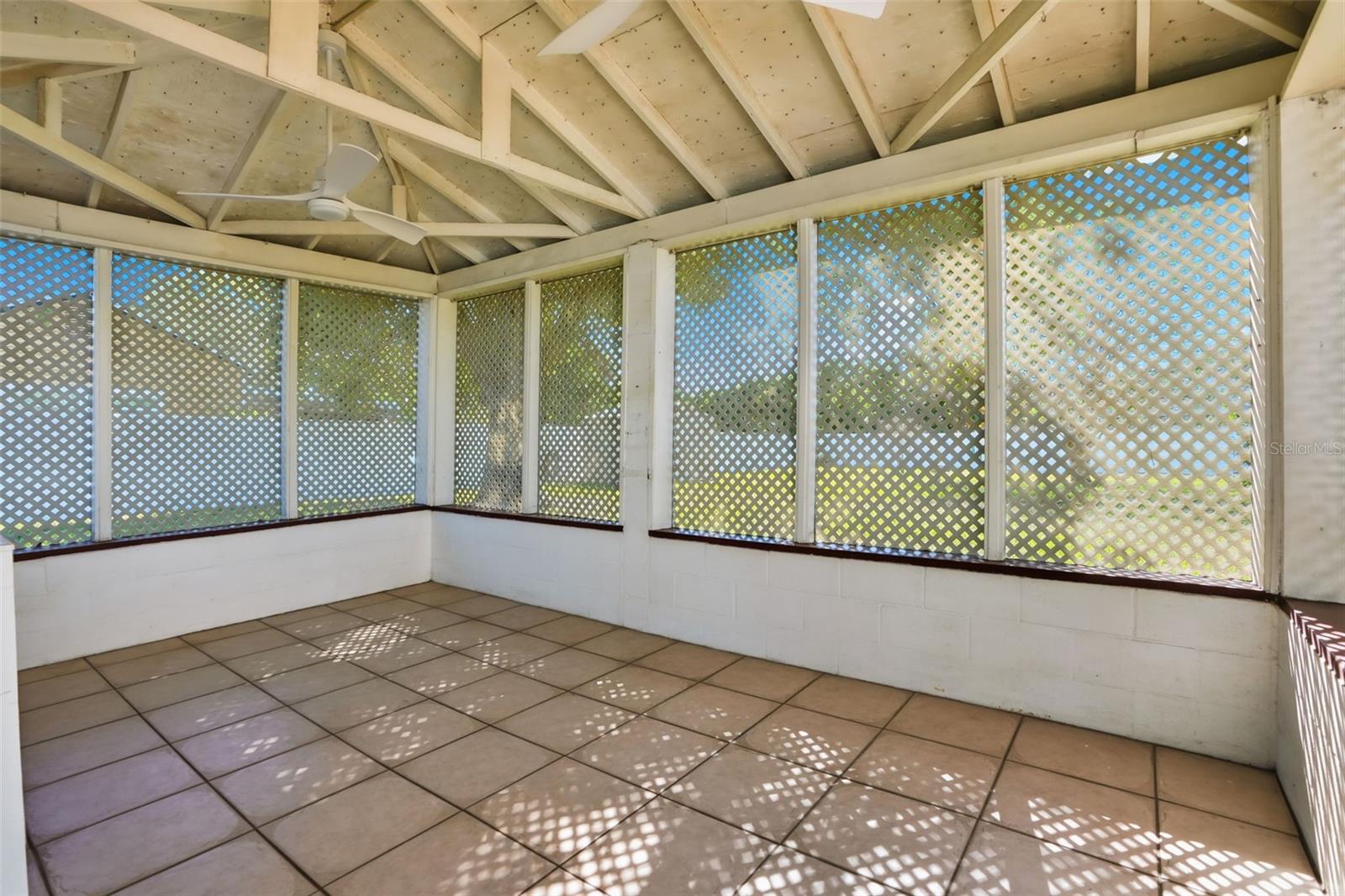 1106 W PENINSULAR ST, TAMPA, FL, 33603