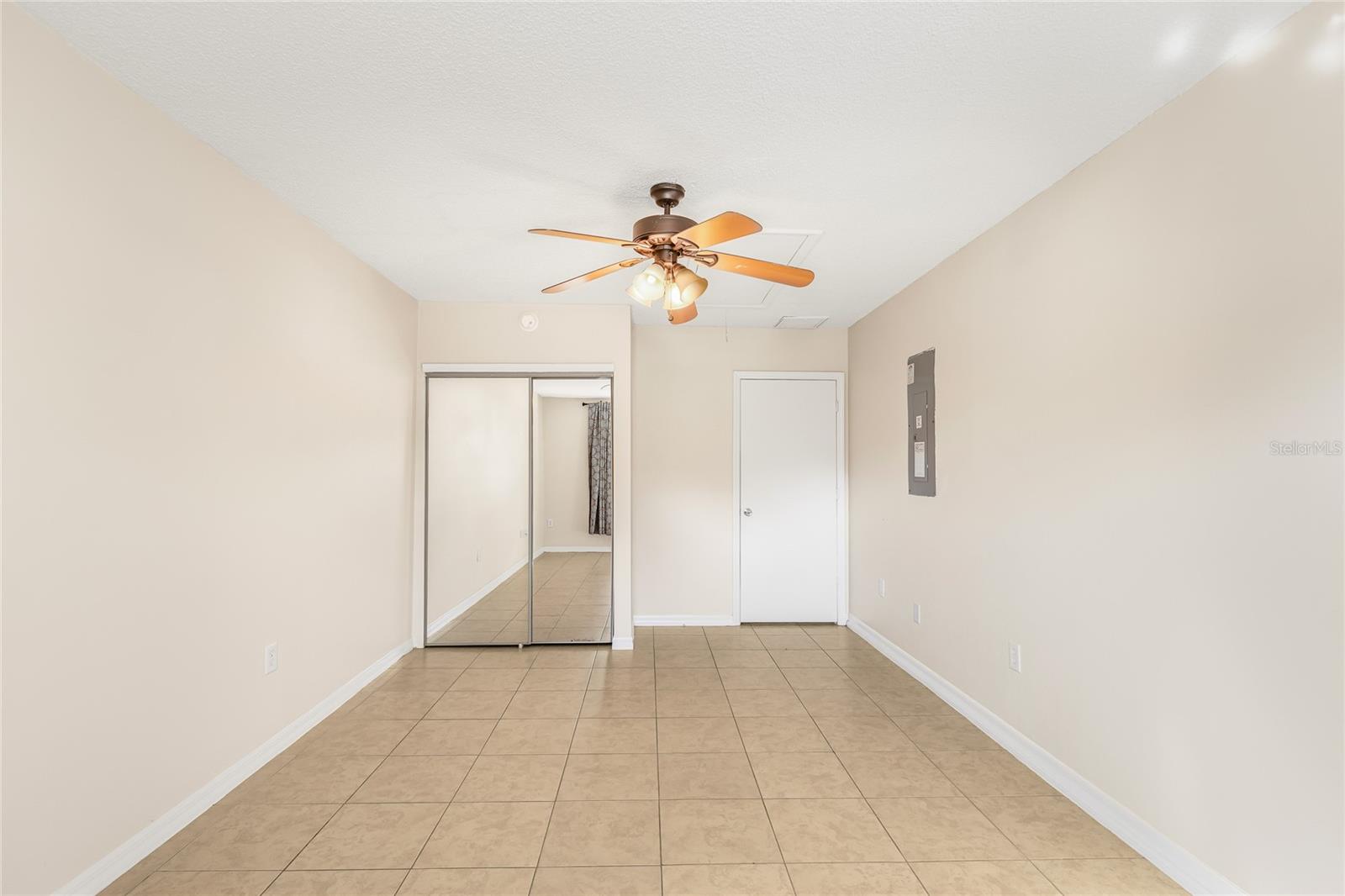 2707 LAKEWOOD LN, EUSTIS, FL, 32726