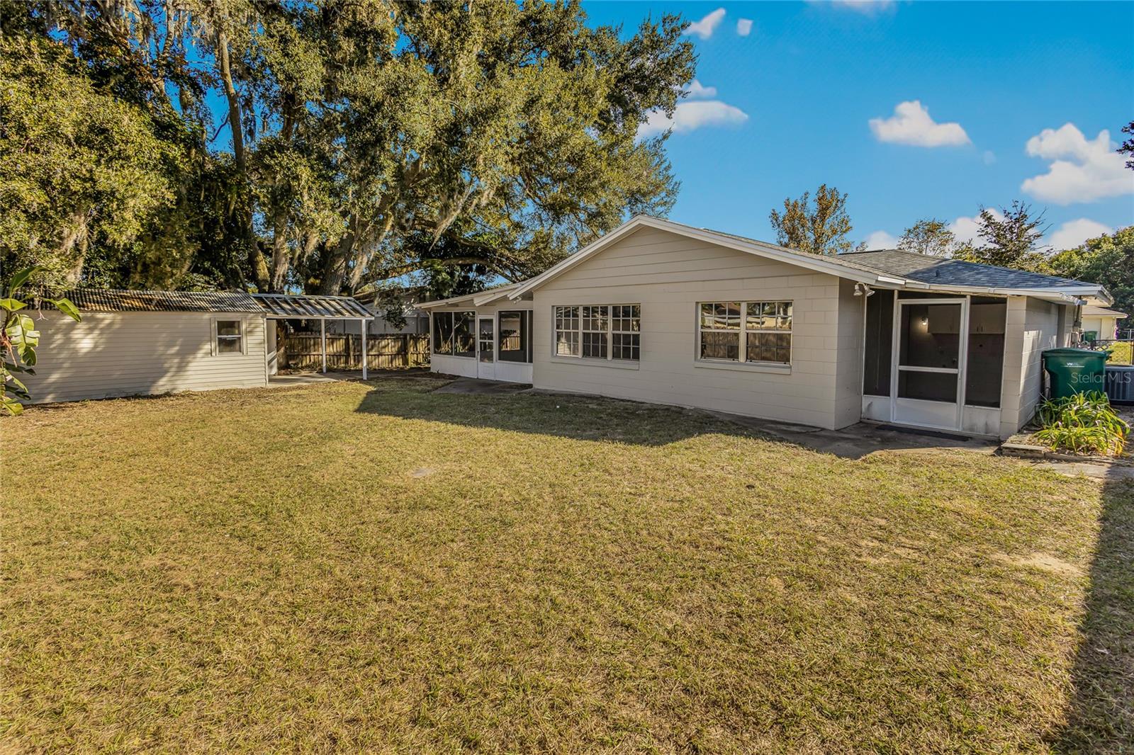 2707 LAKEWOOD LN, EUSTIS, FL, 32726