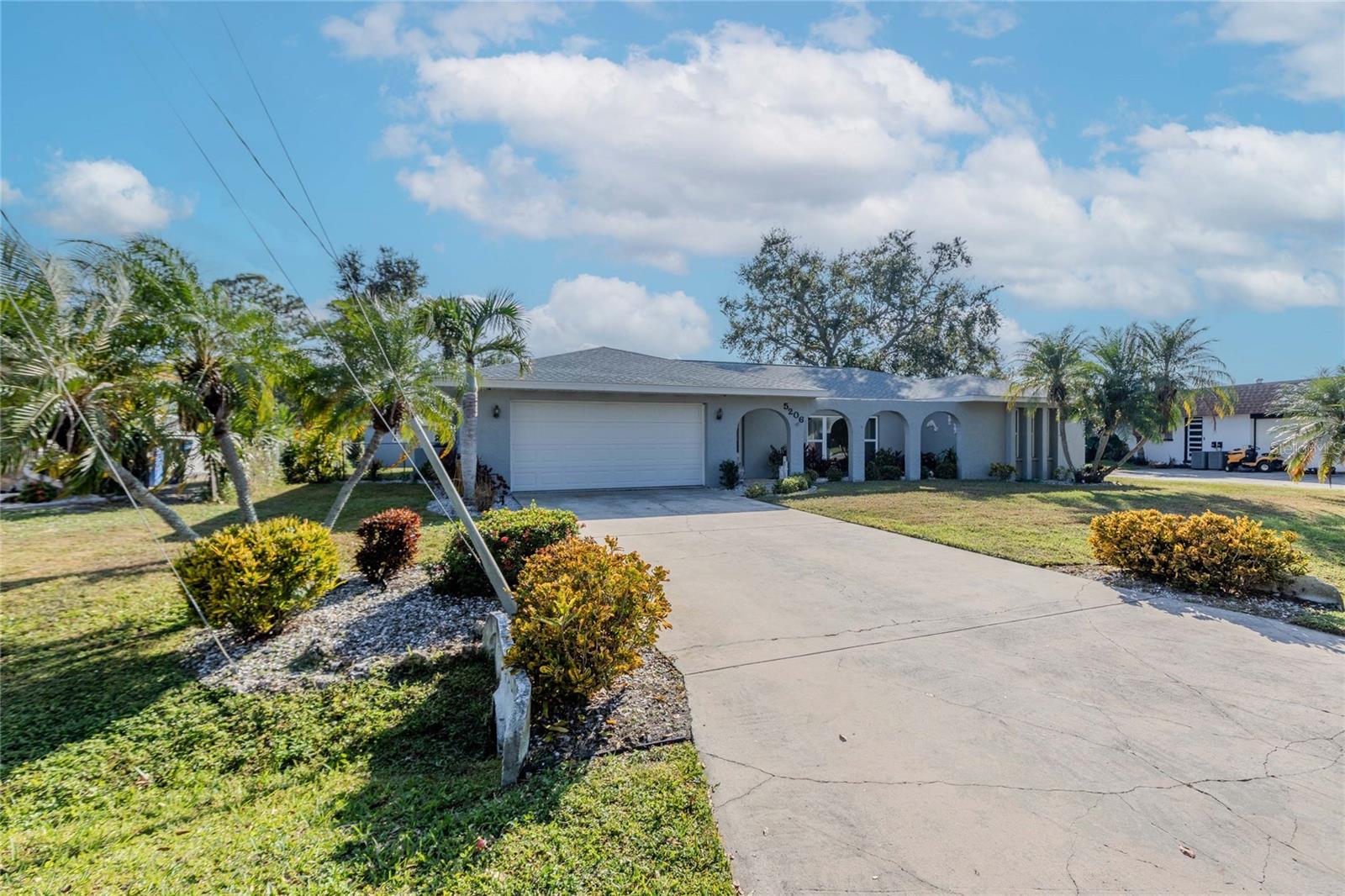 5206 18TH AVE E, BRADENTON, FL, 34208