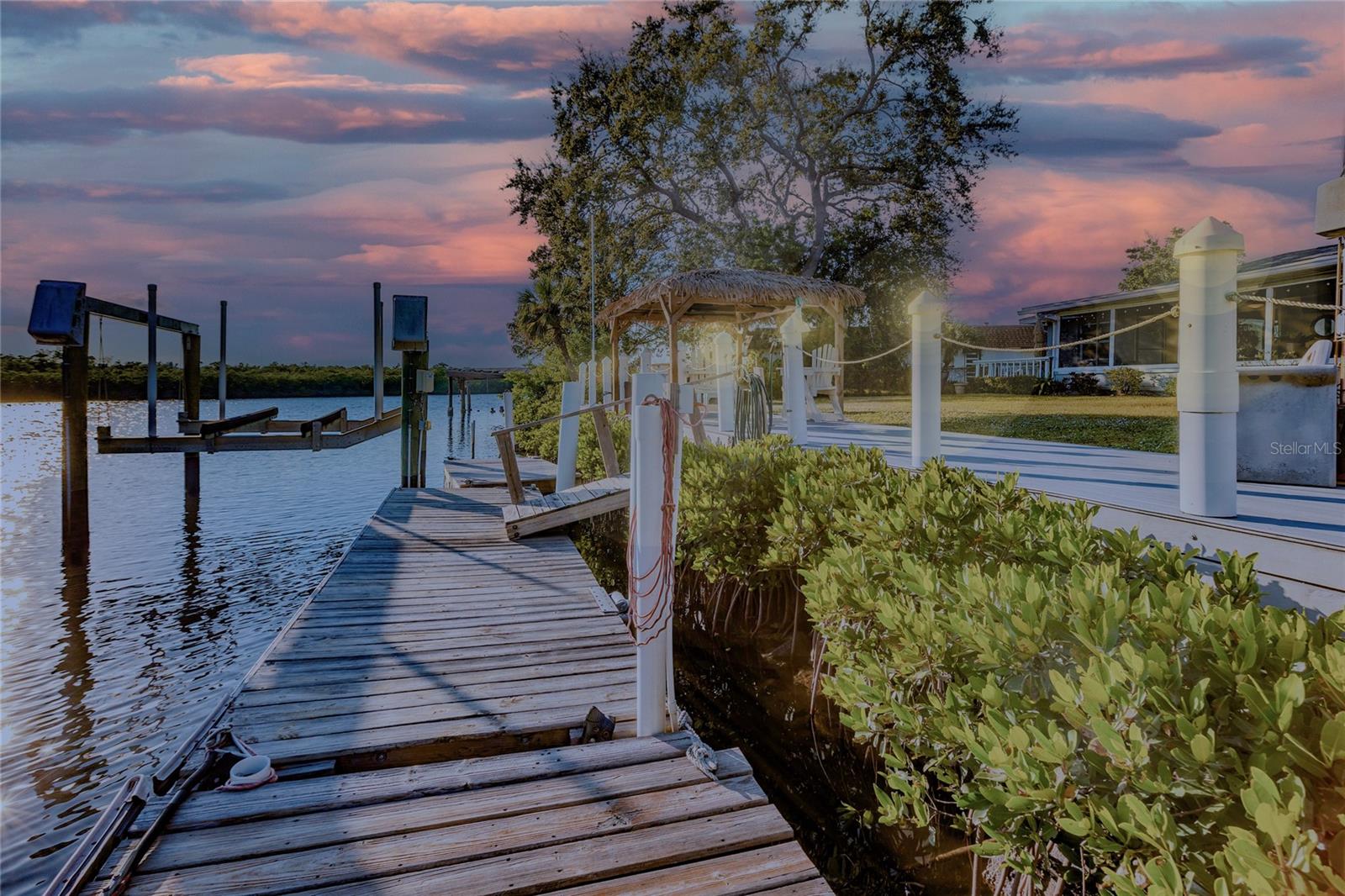 5206 18TH AVE E, BRADENTON, FL, 34208