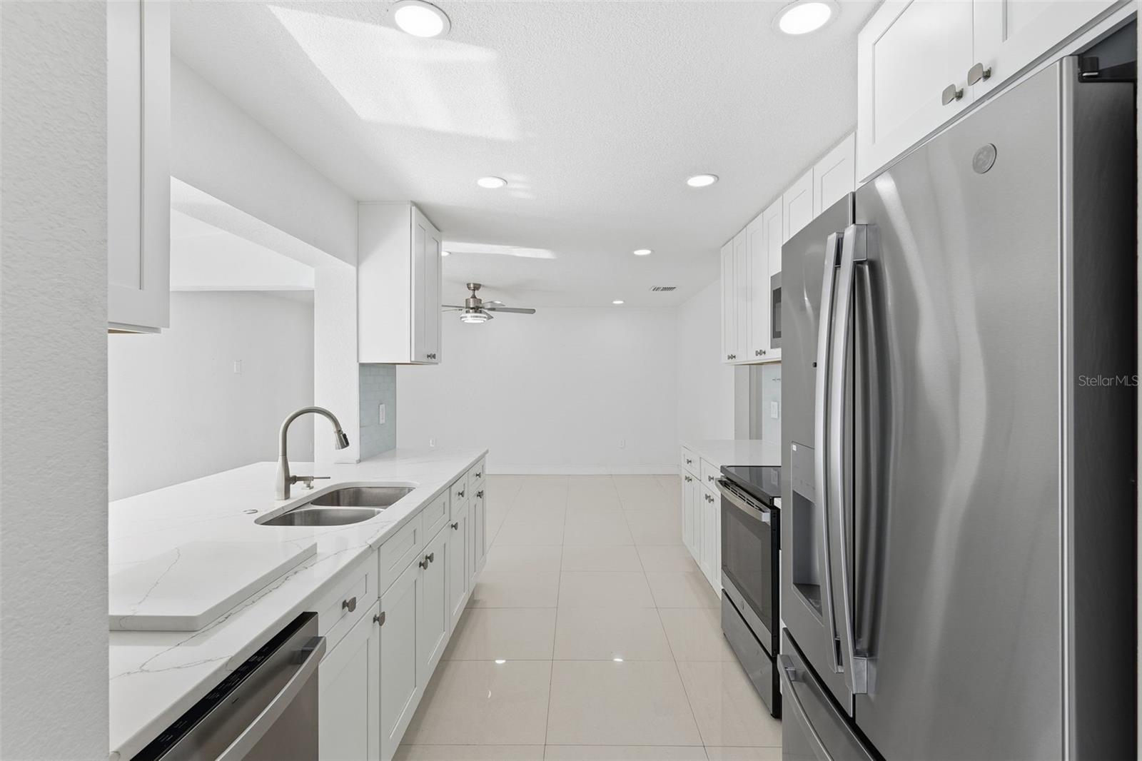 6488 30TH AVE N, ST PETERSBURG, FL, 33710