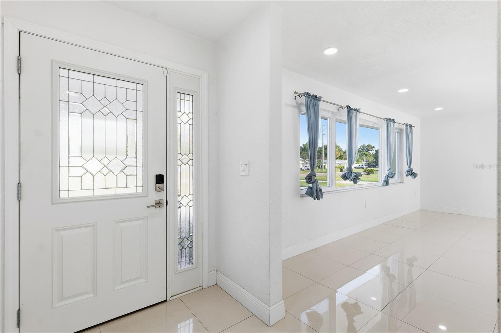 6488 30TH AVE N, ST PETERSBURG, FL, 33710