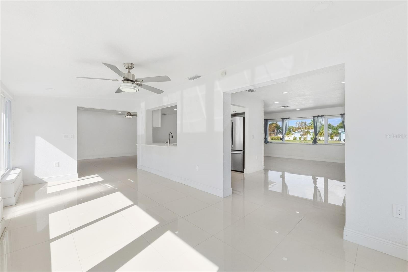 6488 30TH AVE N, ST PETERSBURG, FL, 33710