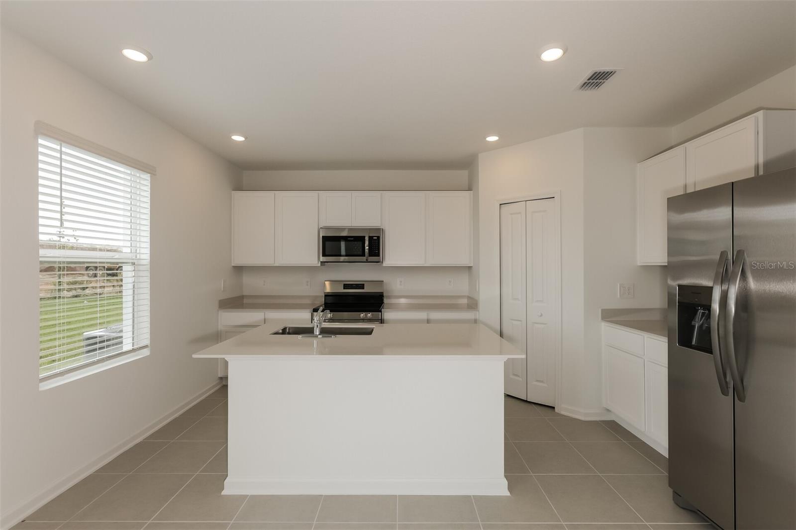 2766 PENNACHIO DR, LAKE WALES, FL, 33853