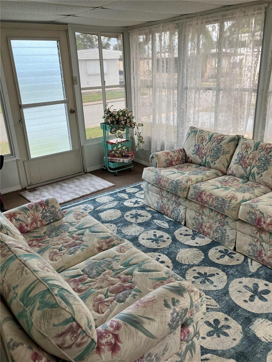 TB8449888 Property Photo