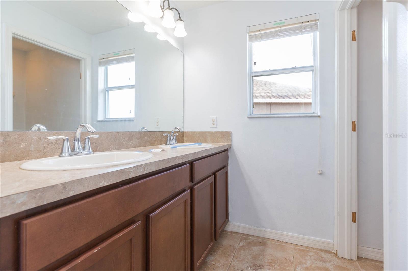 1803 PALM WARBLER LN, RUSKIN, FL, 33570