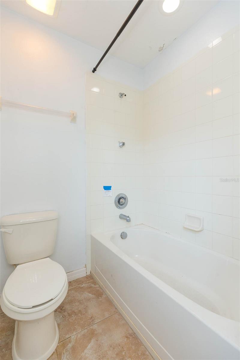 1803 PALM WARBLER LN, RUSKIN, FL, 33570