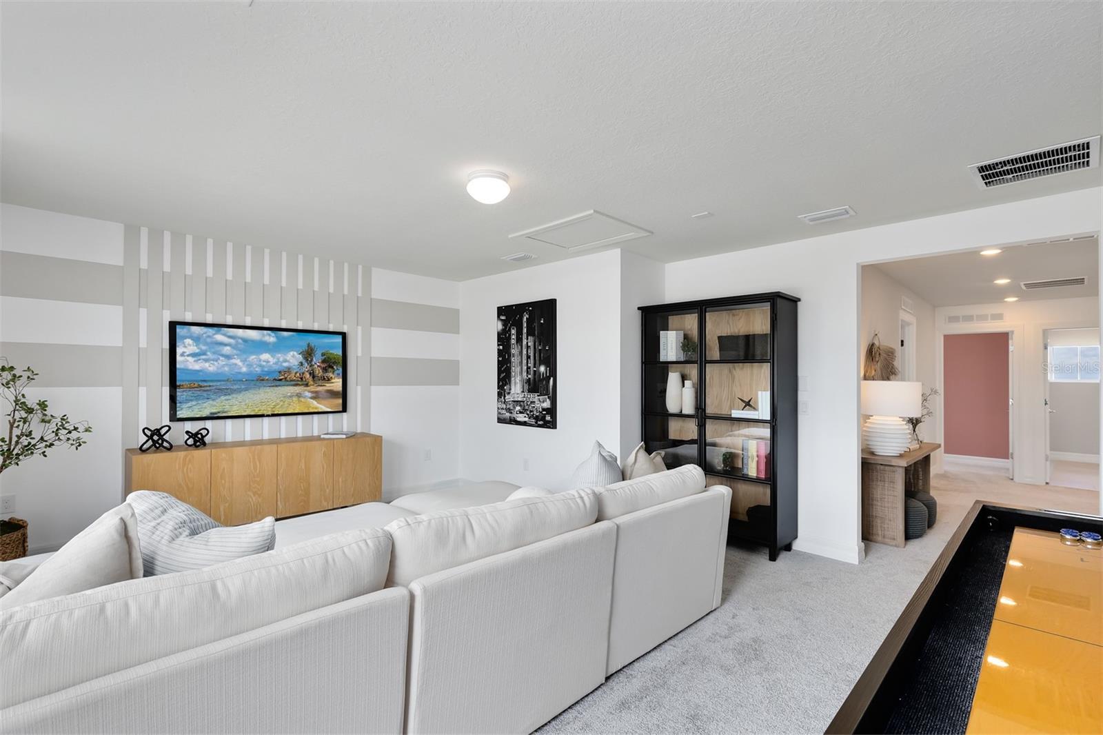 2105 MOSSY VINE AVE, ST CLOUD, FL, 34771