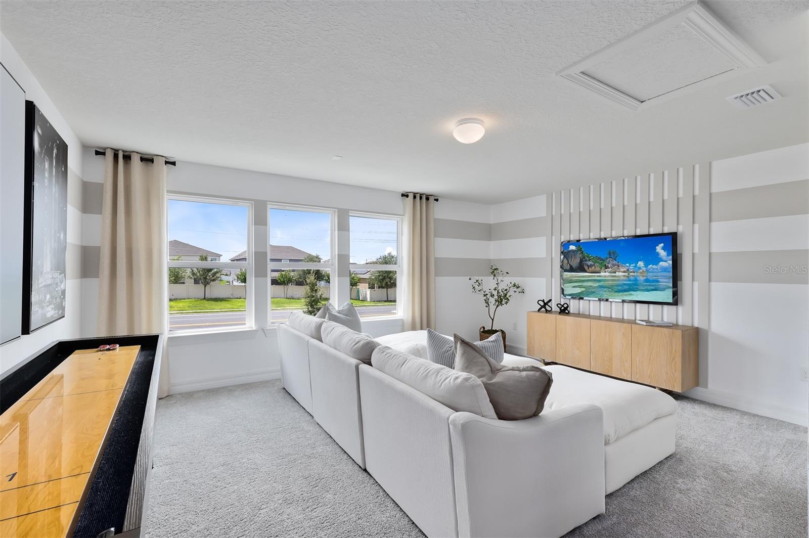 2105 MOSSY VINE AVE, ST CLOUD, FL, 34771