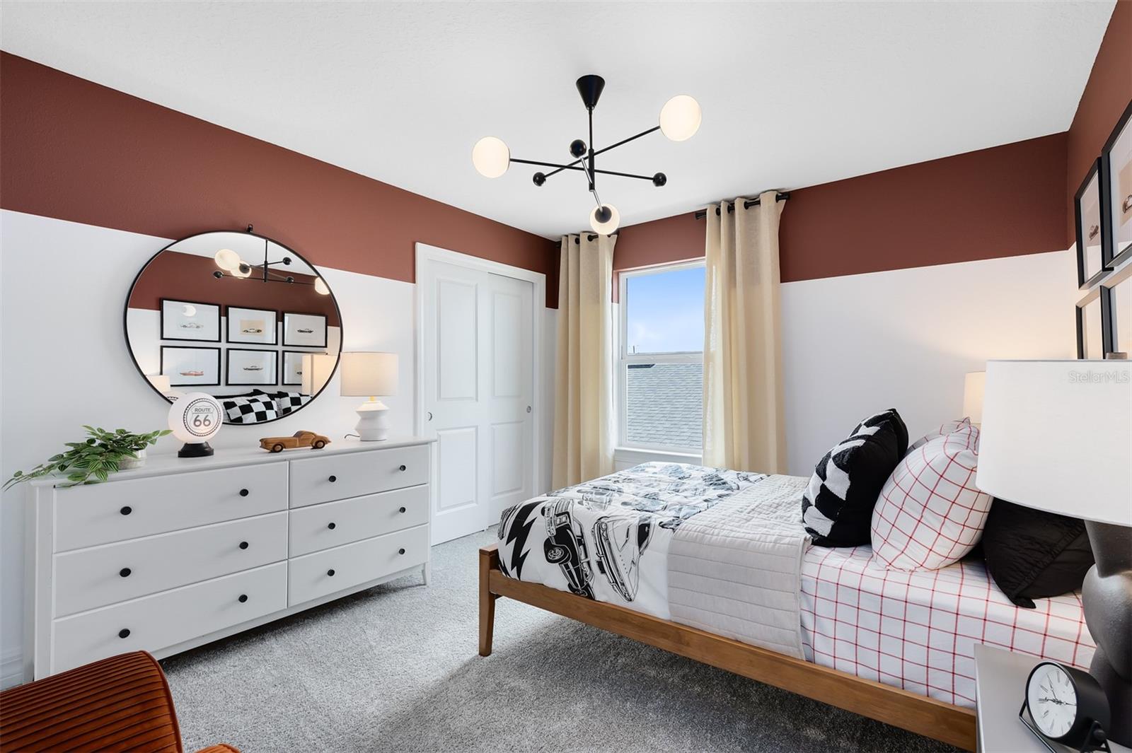 2105 MOSSY VINE AVE, ST CLOUD, FL, 34771