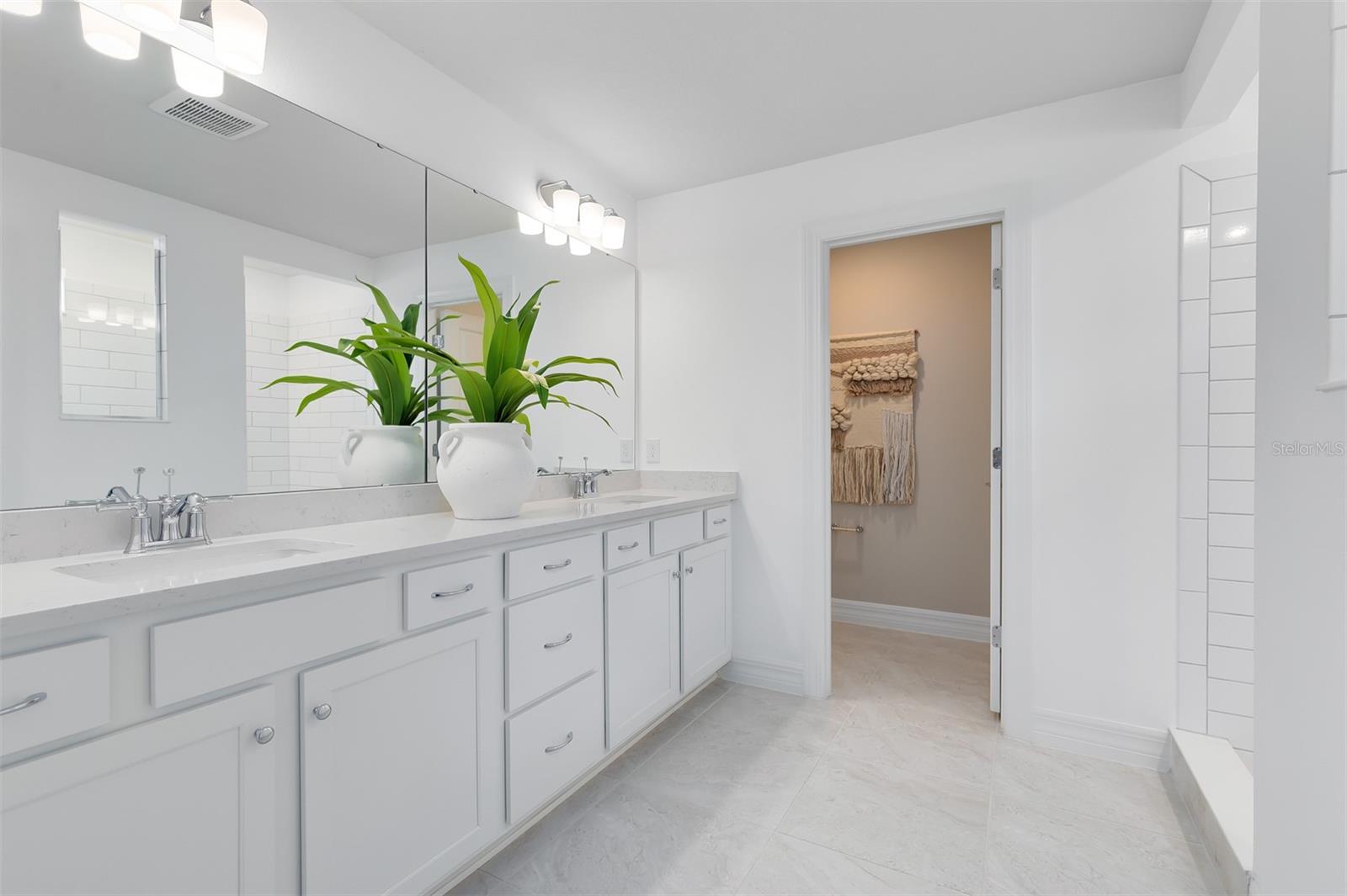 2105 MOSSY VINE AVE, ST CLOUD, FL, 34771