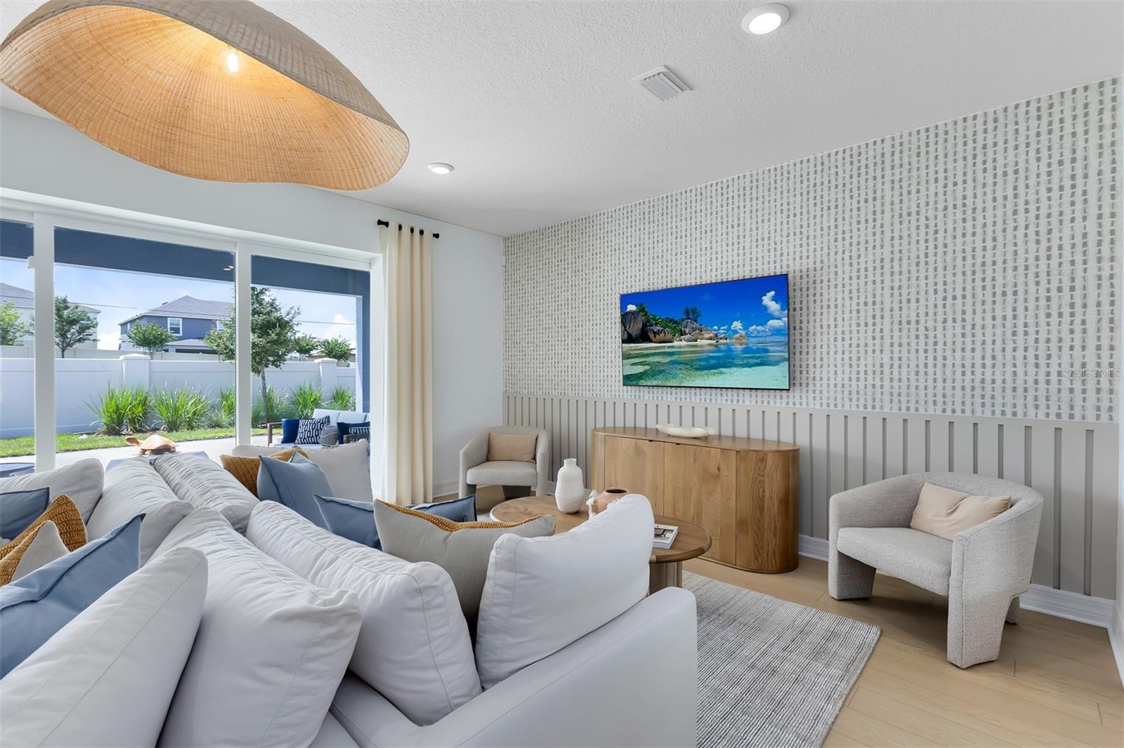 2105 MOSSY VINE AVE, ST CLOUD, FL, 34771