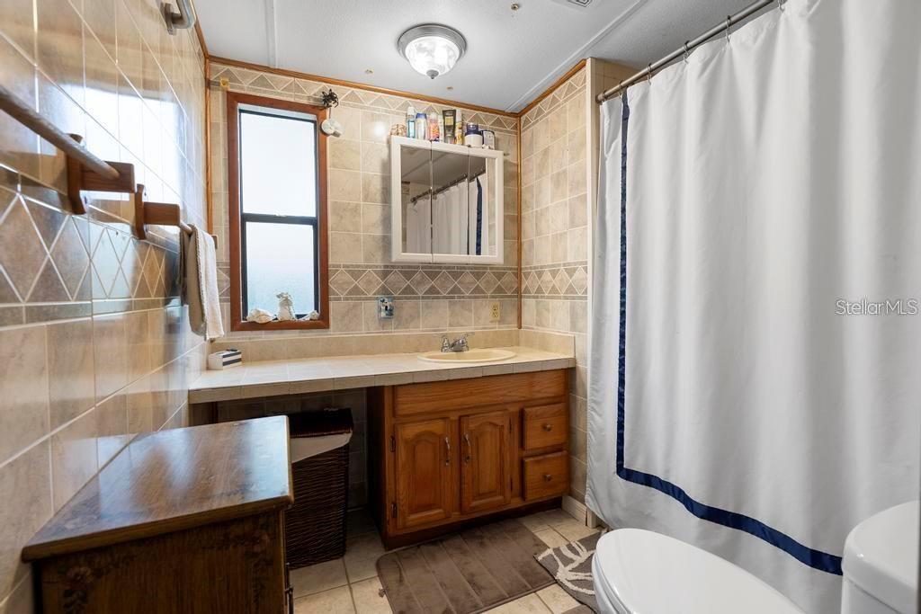 207 ROBINHOOD DR, DELAND, FL, 32724