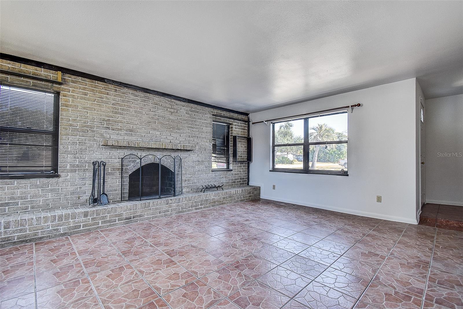 7726 33RD AVE N, ST PETERSBURG, FL, 33710