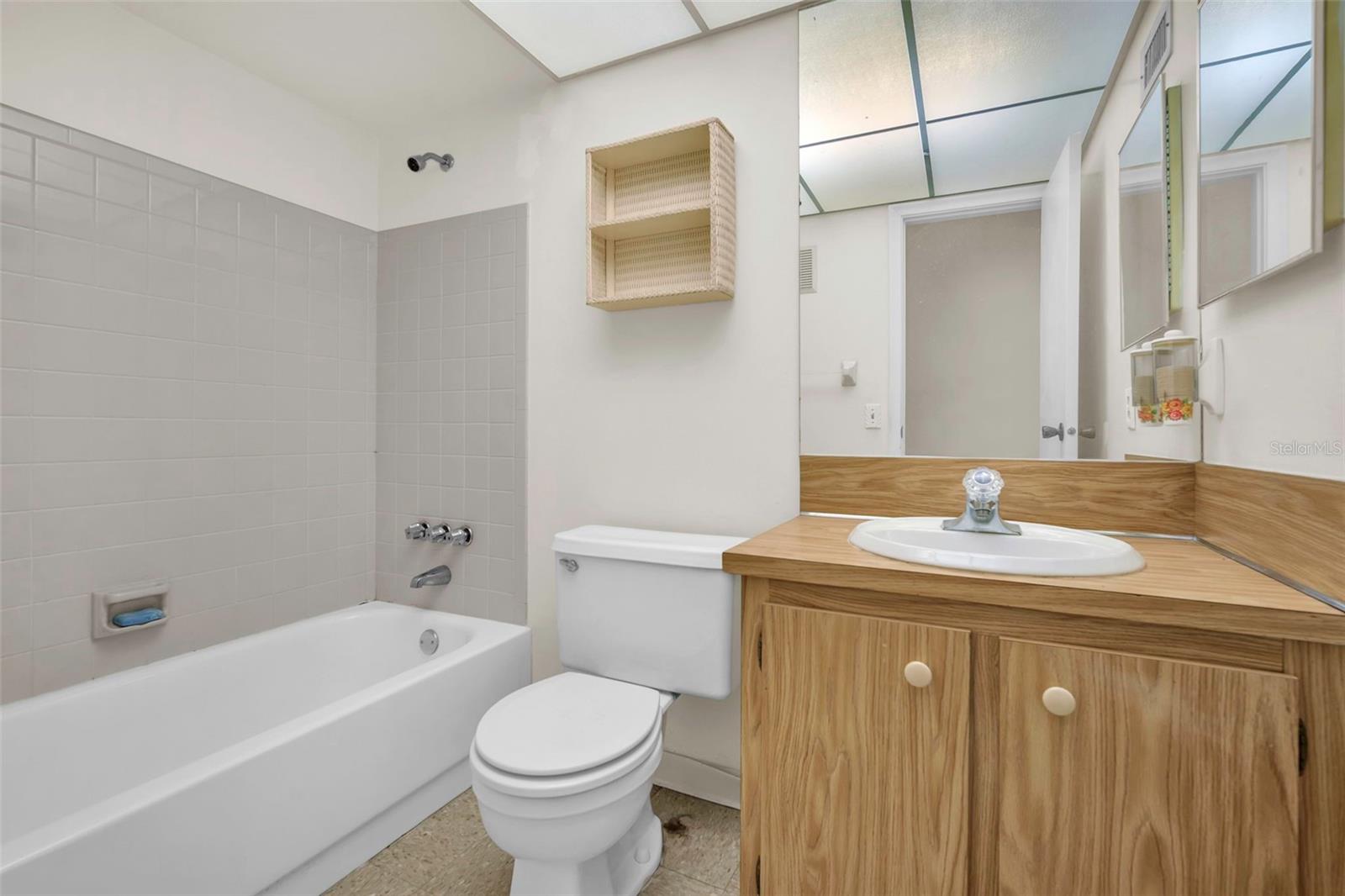 8510 JOHNSON ST, PEMBROKE PINES, FL, 33024