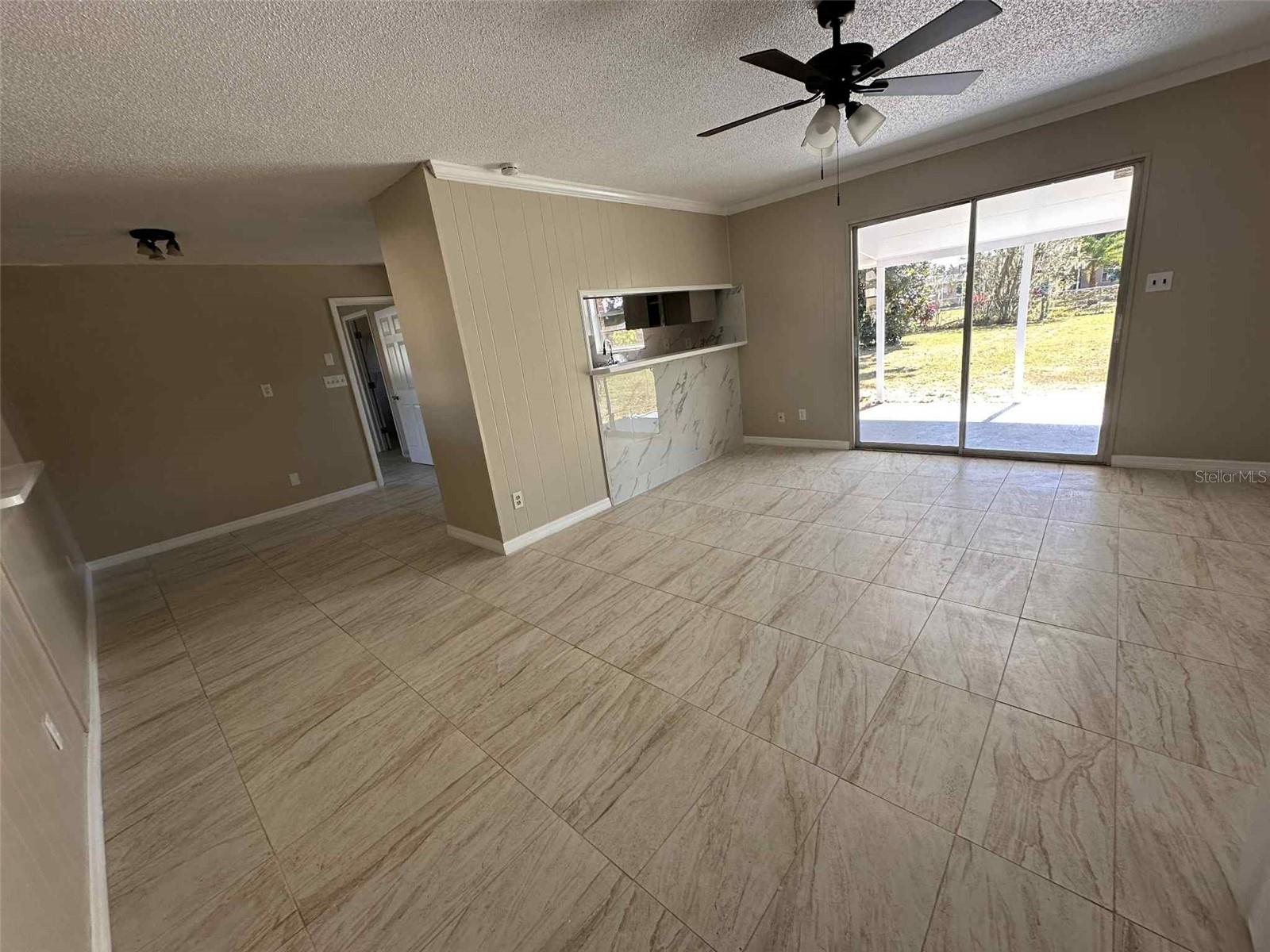 2124 COUNTRY LOOP S, LAKELAND, FL, 33811