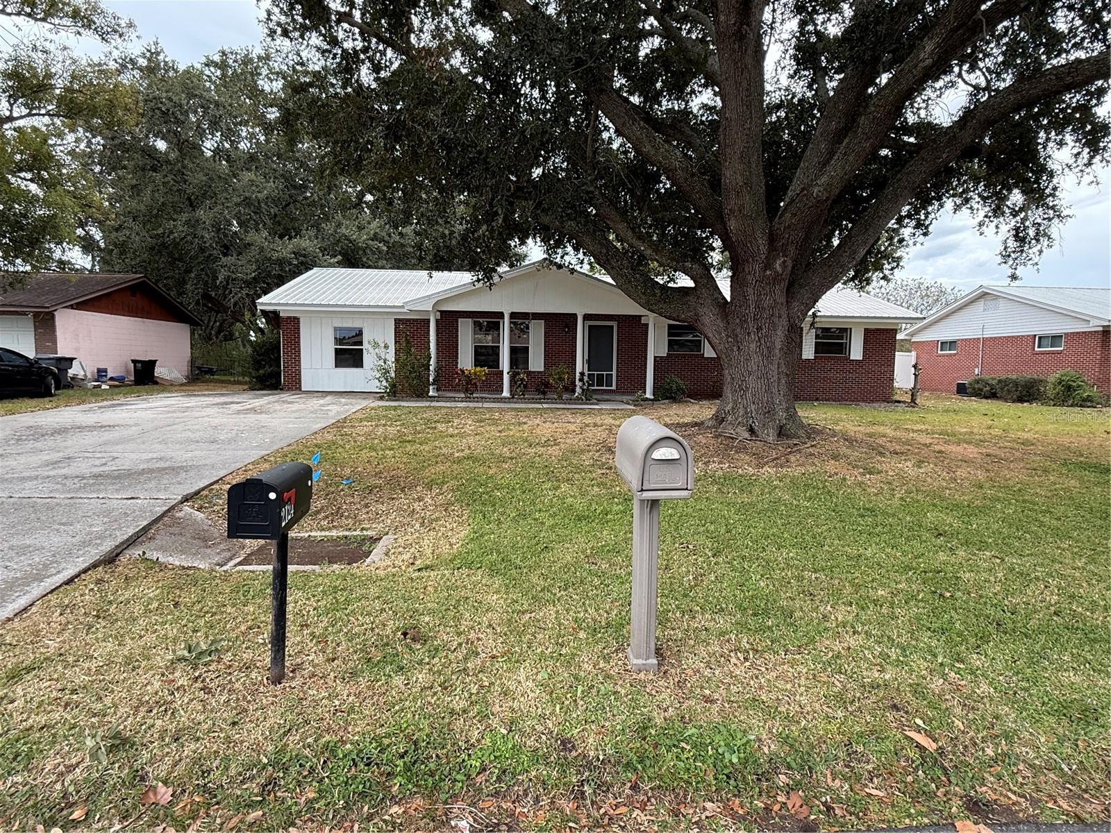 2124 COUNTRY LOOP S, LAKELAND, FL, 33811