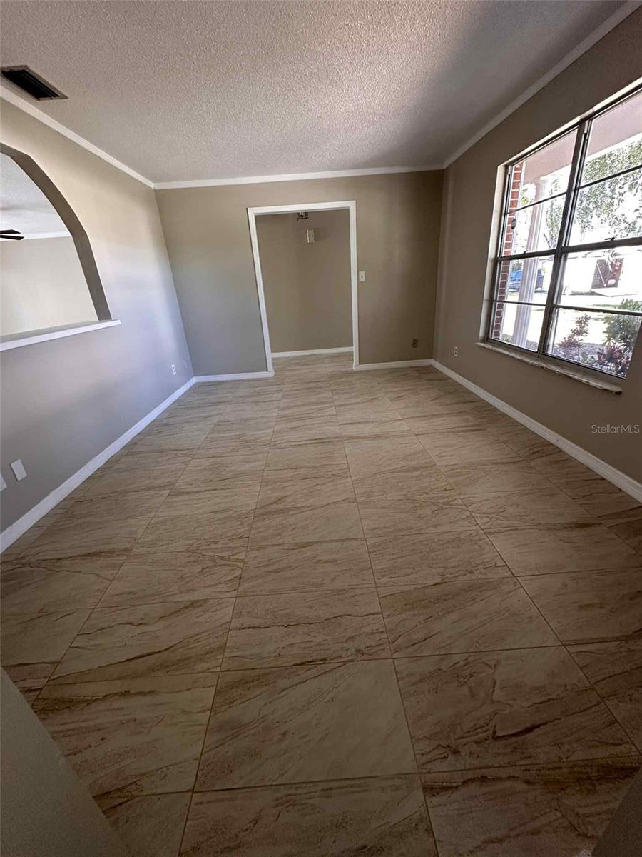 2124 COUNTRY LOOP S, LAKELAND, FL, 33811