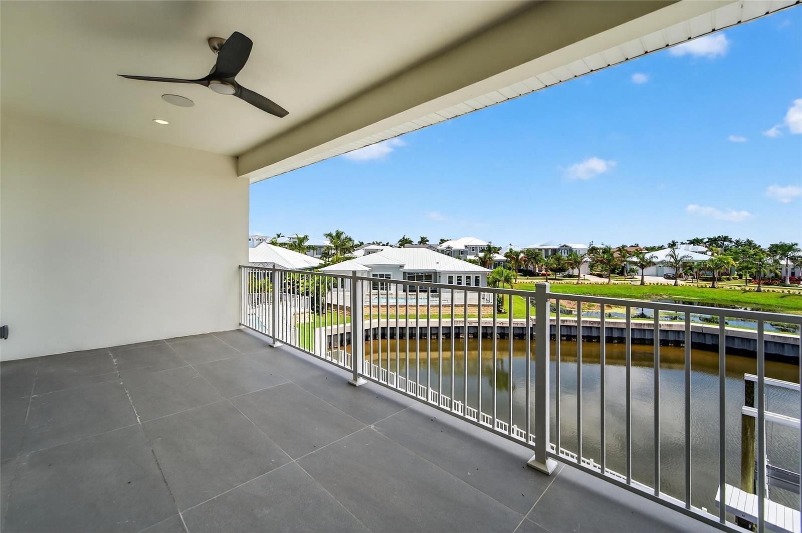 5713 TYBEE ISLAND DR, APOLLO BEACH, FL, 33572