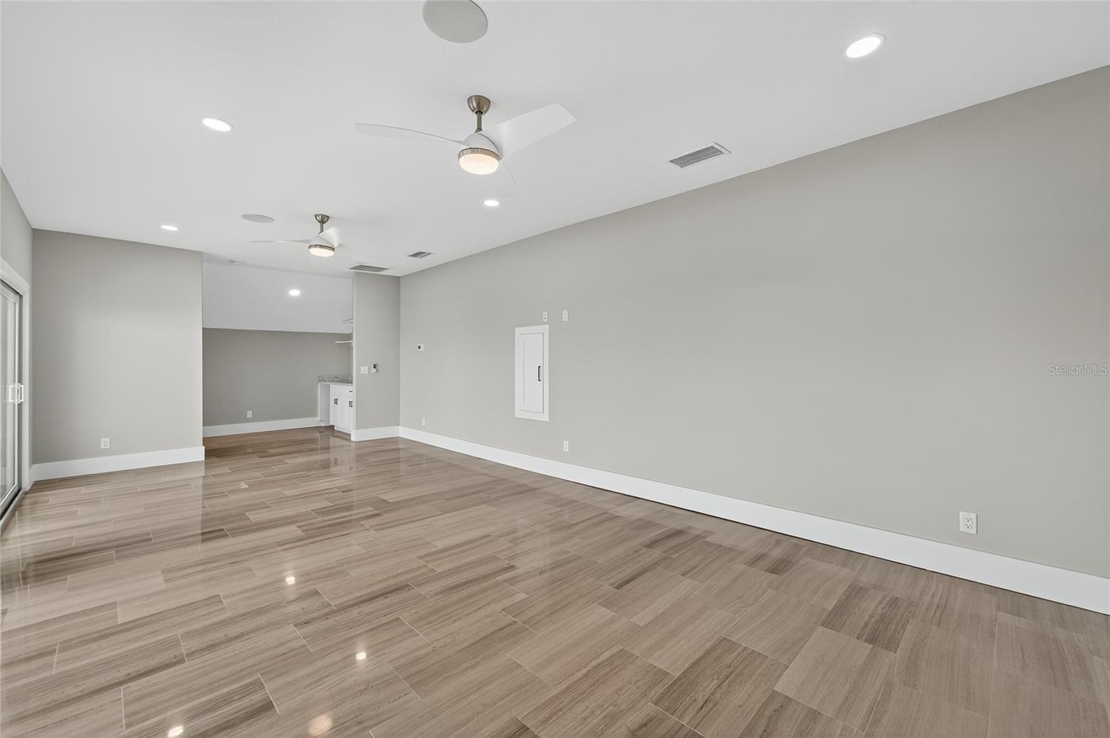 5713 TYBEE ISLAND DR, APOLLO BEACH, FL, 33572